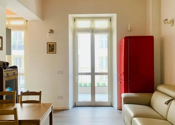 Milano Bocconi-Navigli 10